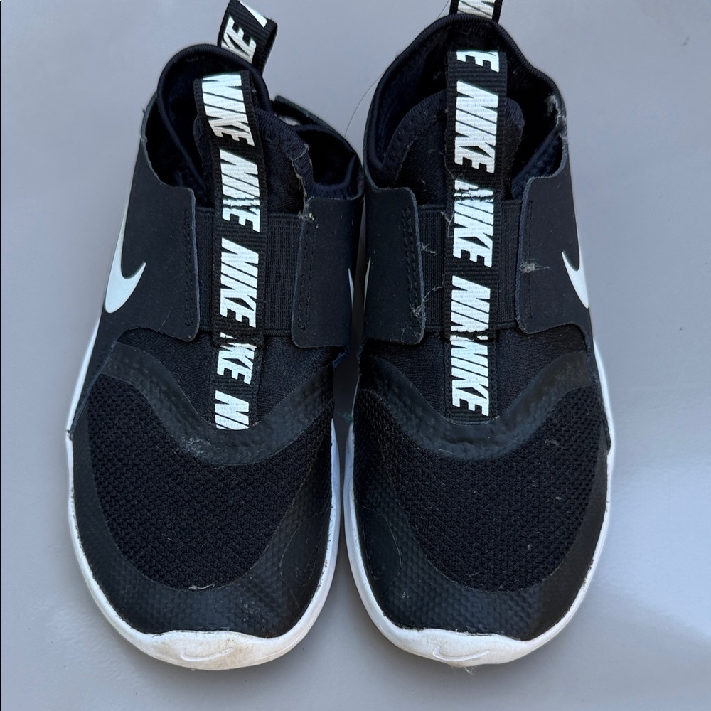 Nike Kids Black and White Sneakers